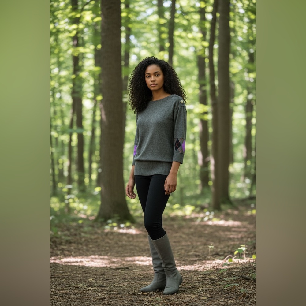 Juicy Couture Gray Sweatshirt with Purple Details